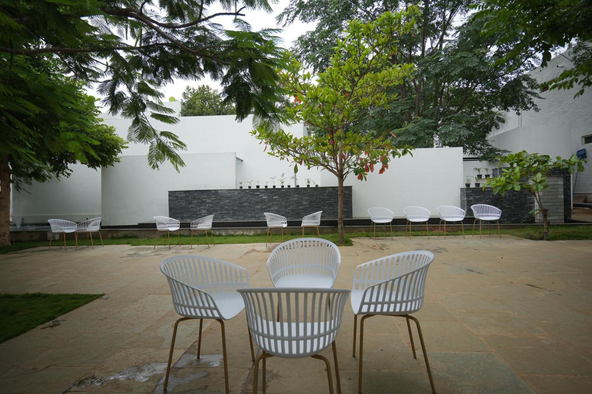 Hotel Happy Retreats - Kai Chik Ballāpur Exterior foto